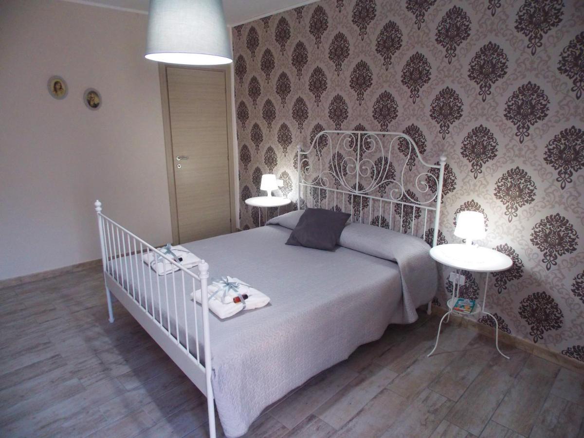 Bed and Breakfast Il Vicoletto Фрашинето Экстерьер фото